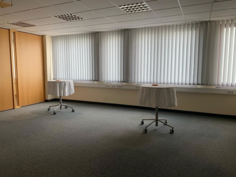 attraktive Büroräume in Hof/Haidt zur Anmietung (ca. 200 m²) – Mitbenutzung von Teeküche & Besprechungsraum, 95028 Hof, Büro/Praxis